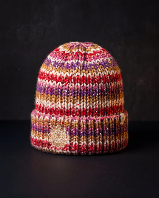 Bonnet ONE Mandala multicolore — peint à la main